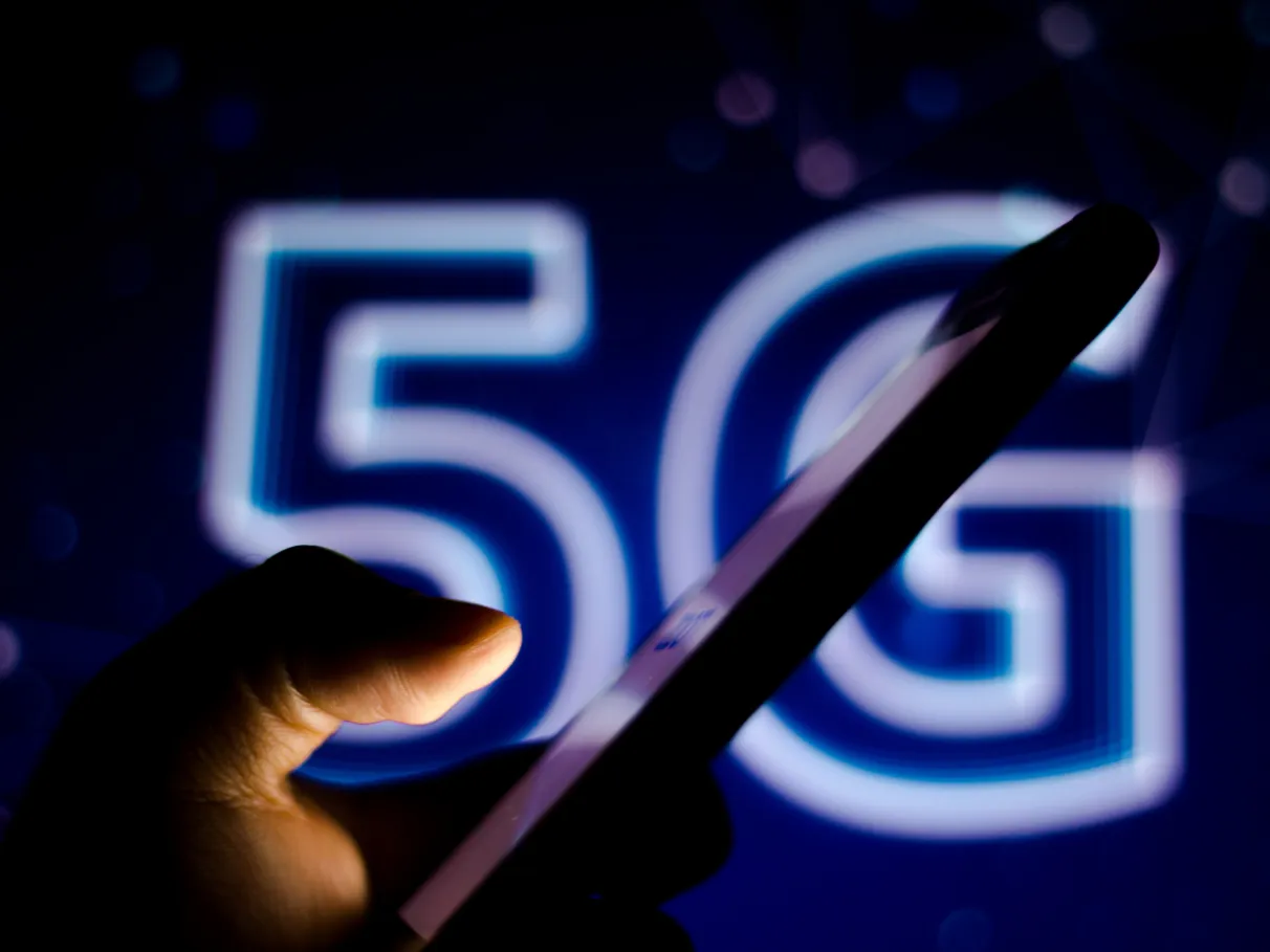 Descubre las aplicaciones que pueden mejorar tu conexión 5G.